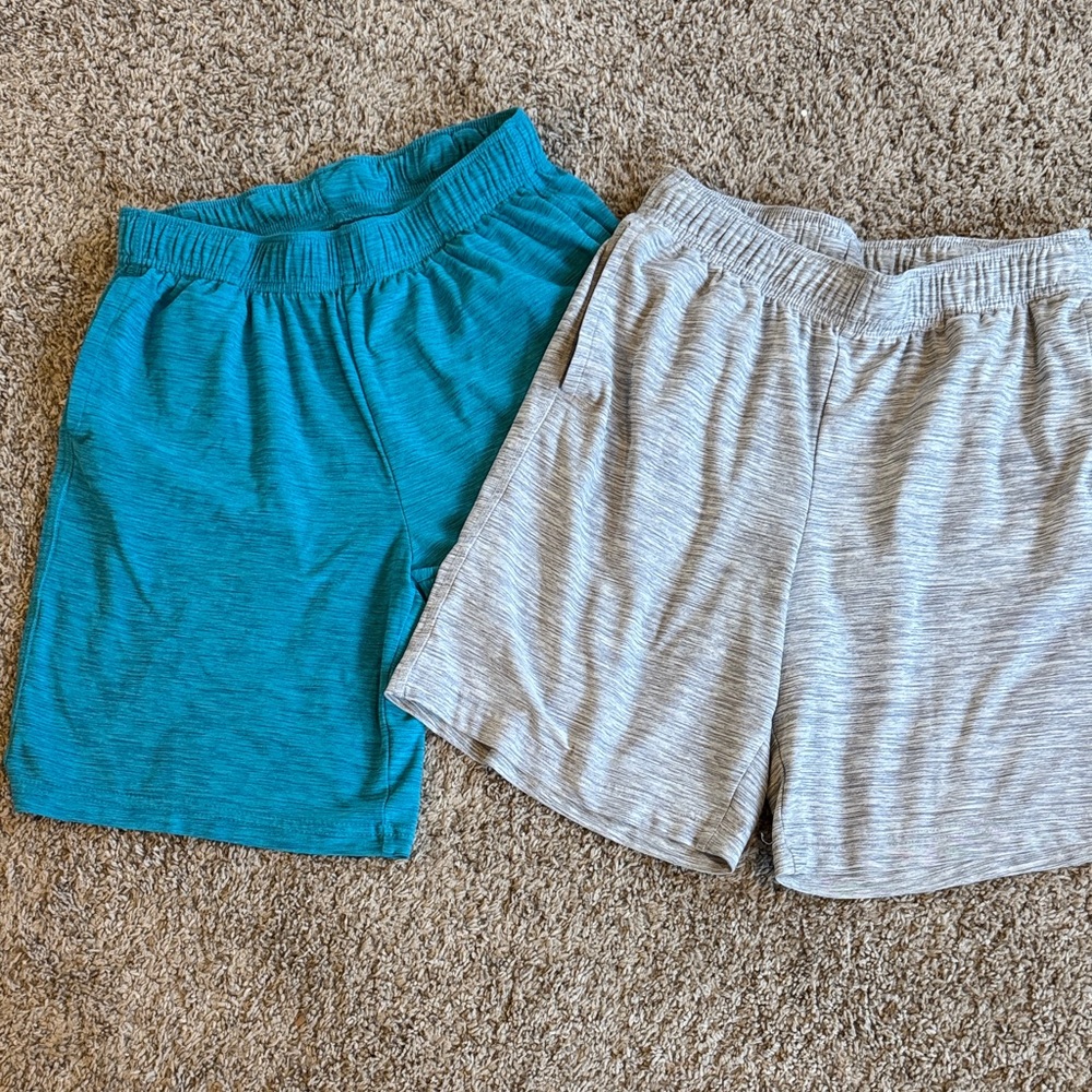 Old Navy size 10-12 athletic Kids Shorts in Teal and Gray